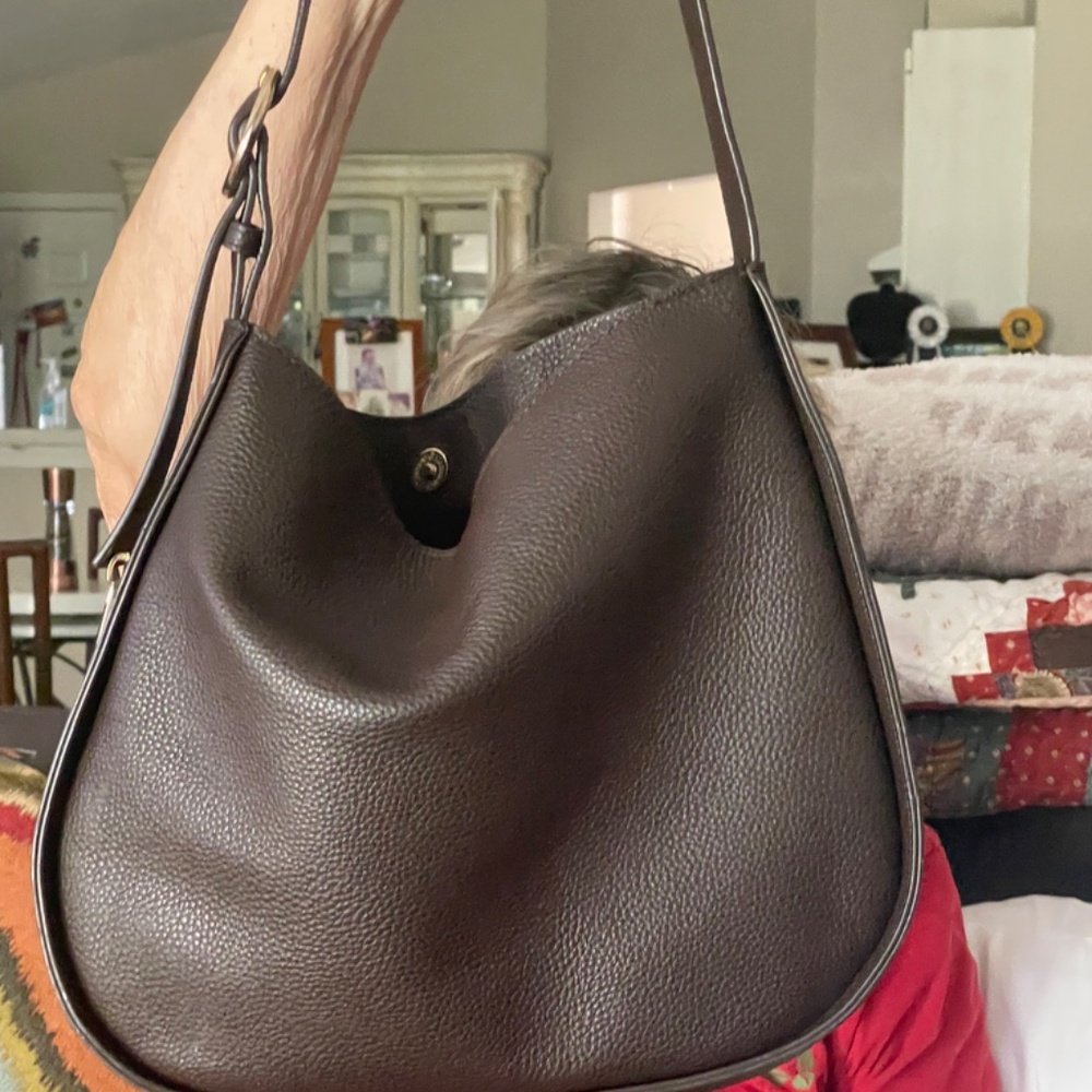 Tote Le Monde London Bucket Bag